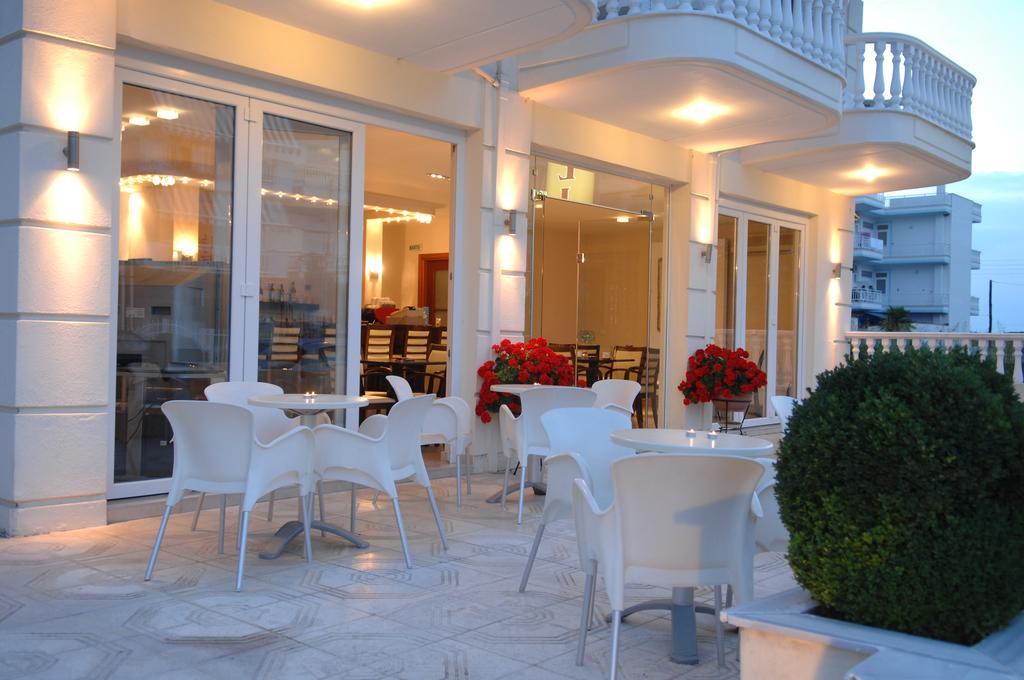 Kalipso Hotel Paralía Екстериор снимка